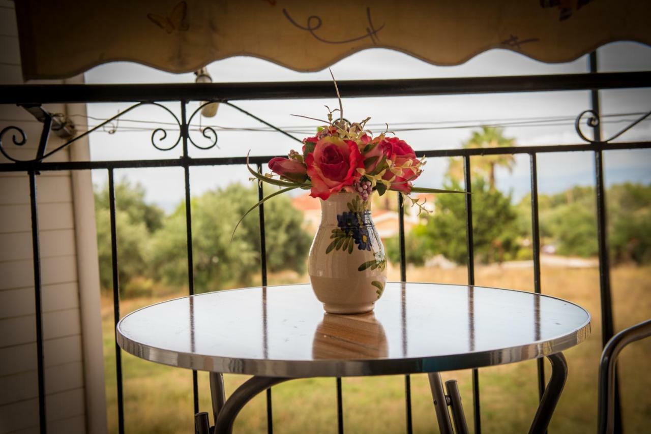 Golden Sun Rooms Pyrgi Thermis Exterior foto